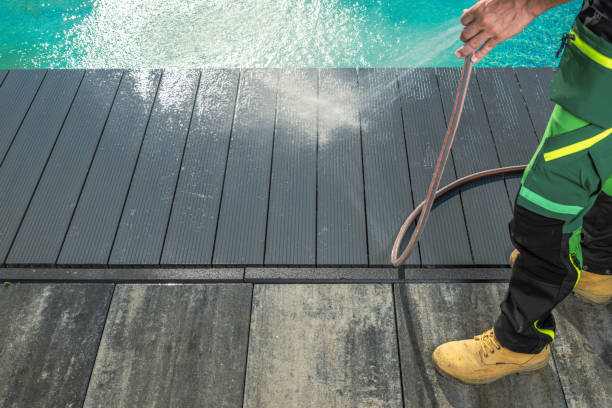 Why Choose Our Certified Pressure Washing Experts for Your Project Needs in Roseburg, OR?